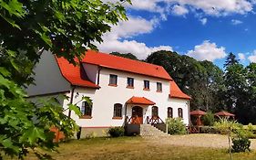 Gospodarstwo nad jeziorem